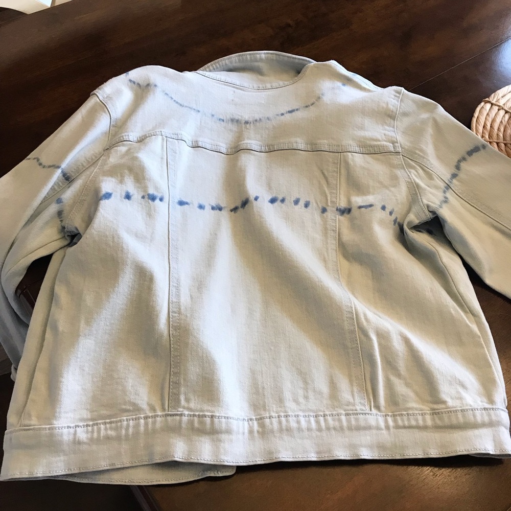 Jean jacket - Picture 3 of 4